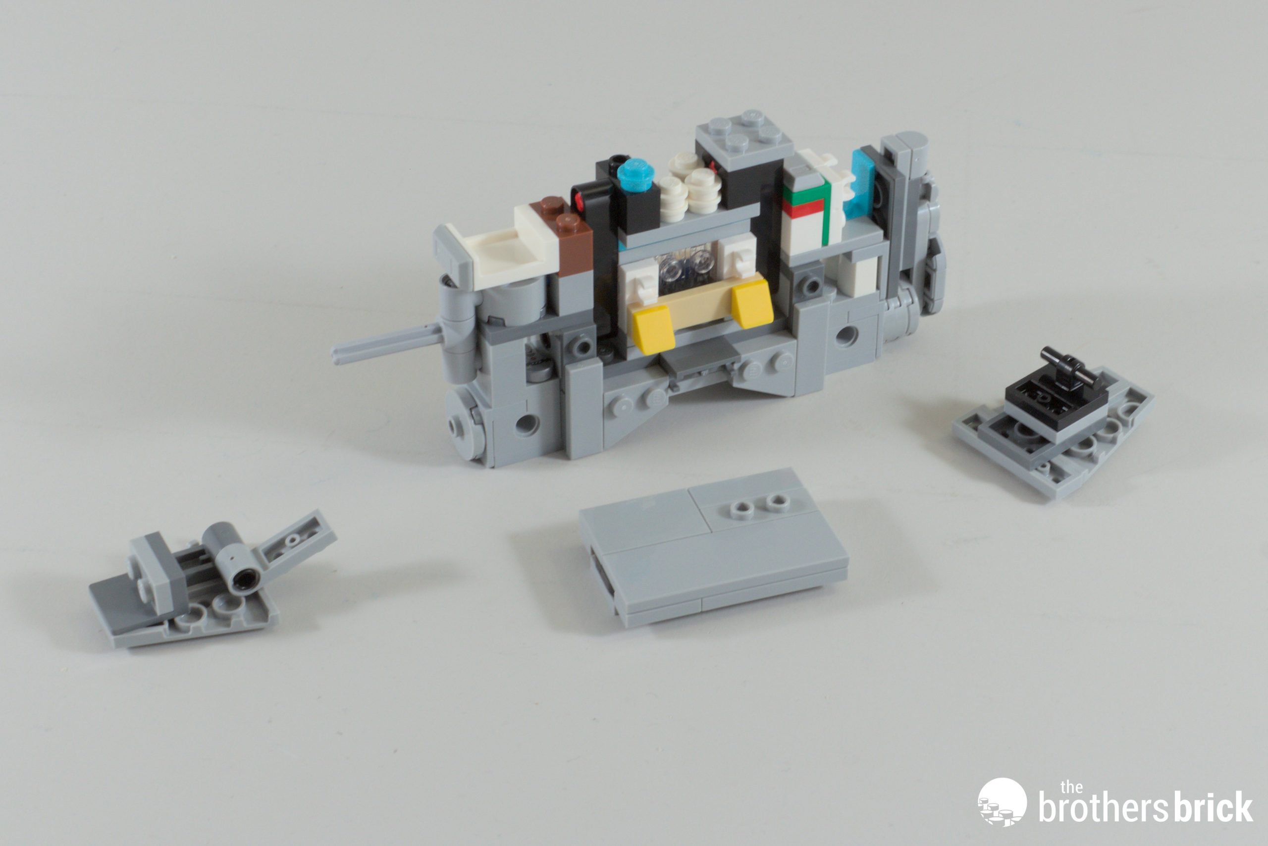 LEGO Star Wars 75440 AT-AT: Super little stomper [Review] - The