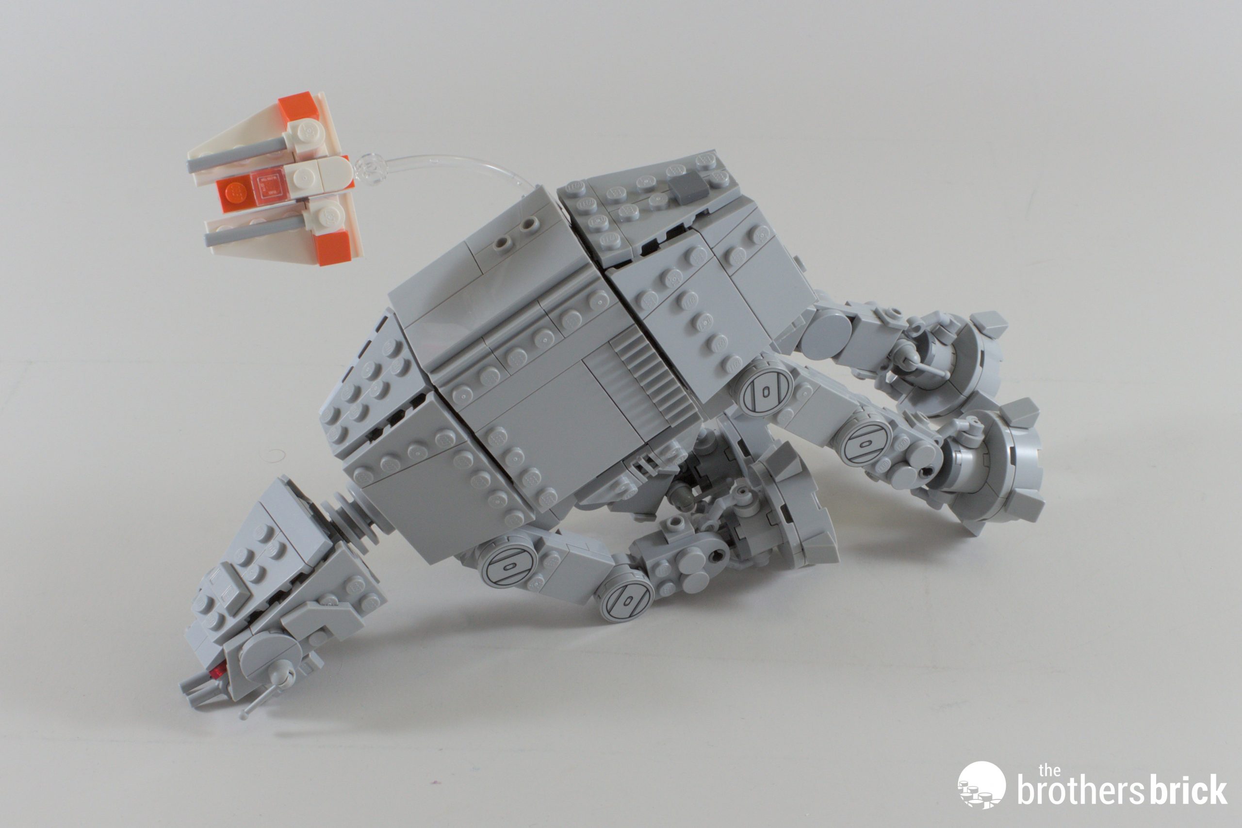 LEGO Star Wars 75440 AT-AT: Super little stomper [Review] - The