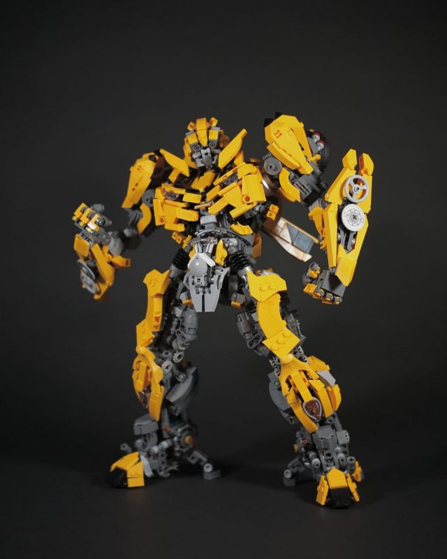 Bumblebee - The Brothers Brick | The Brothers Brick