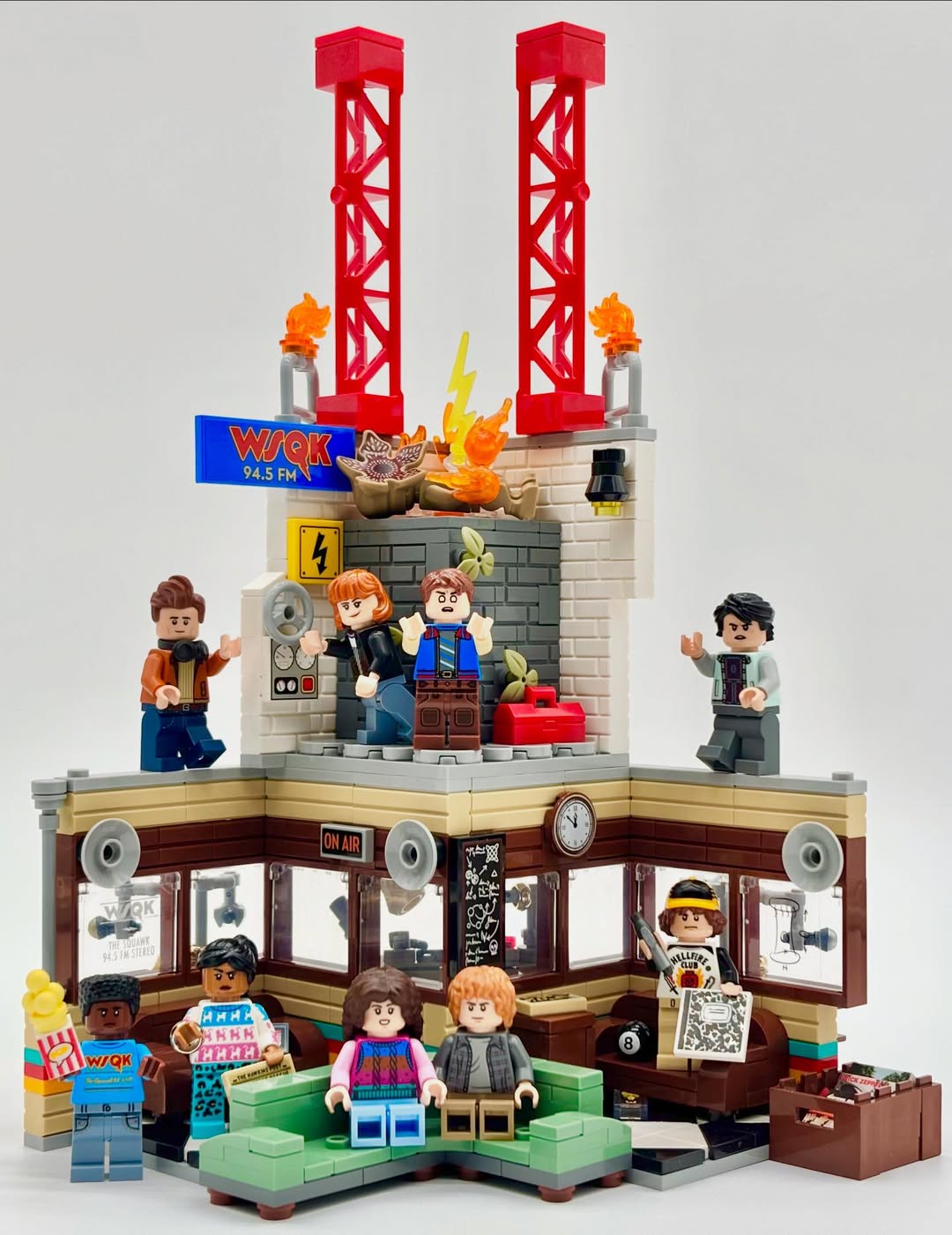 615790443 17914153008267505 1565501074386327454 N