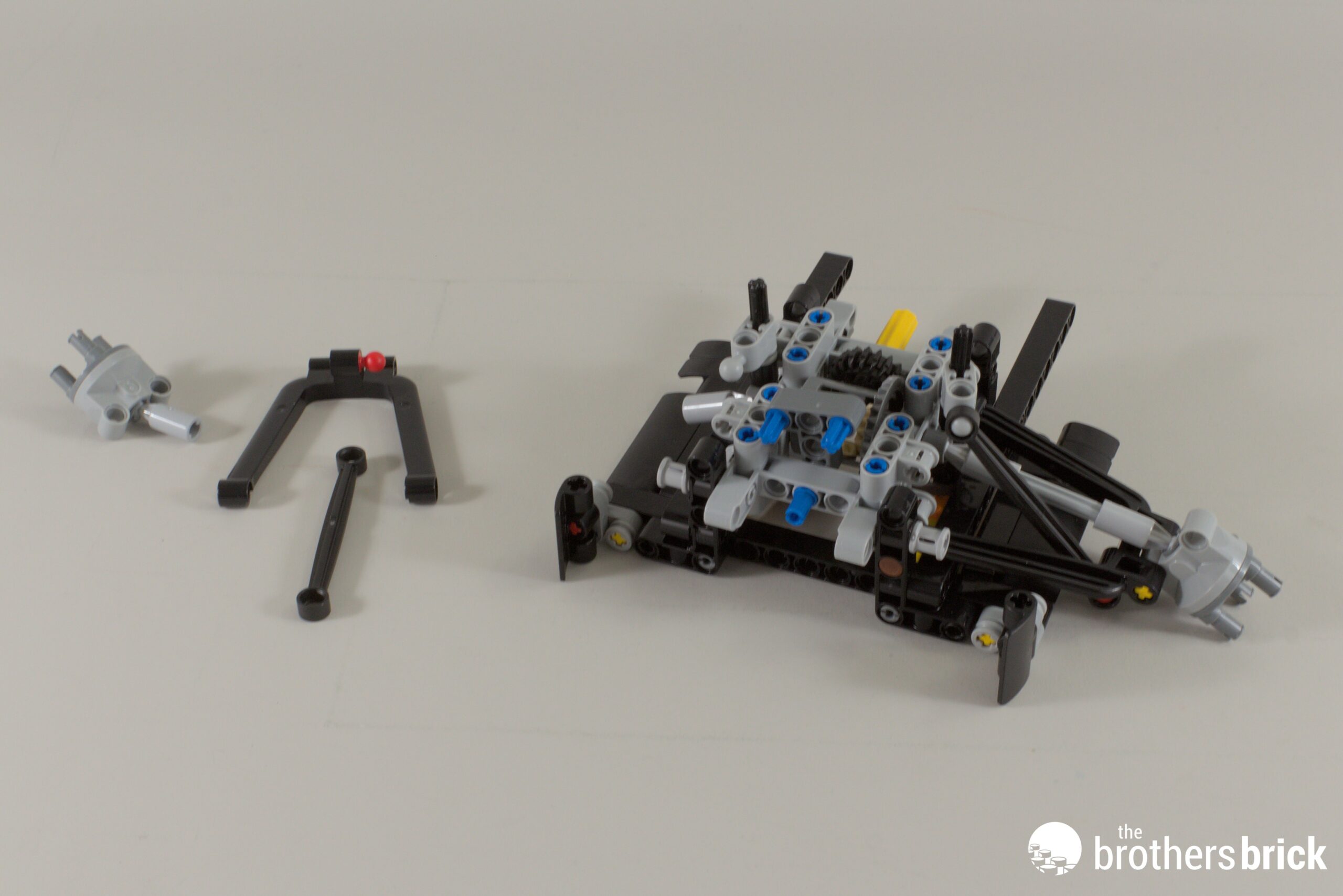 LEGO Technic 42228 McLaren F1 Team MCL38 TBB Review 7285of 0011 Scaled