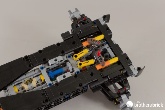 LEGO Technic 42228 McLaren F1 Team MCL38 TBB Review 7285of 0017 640x427