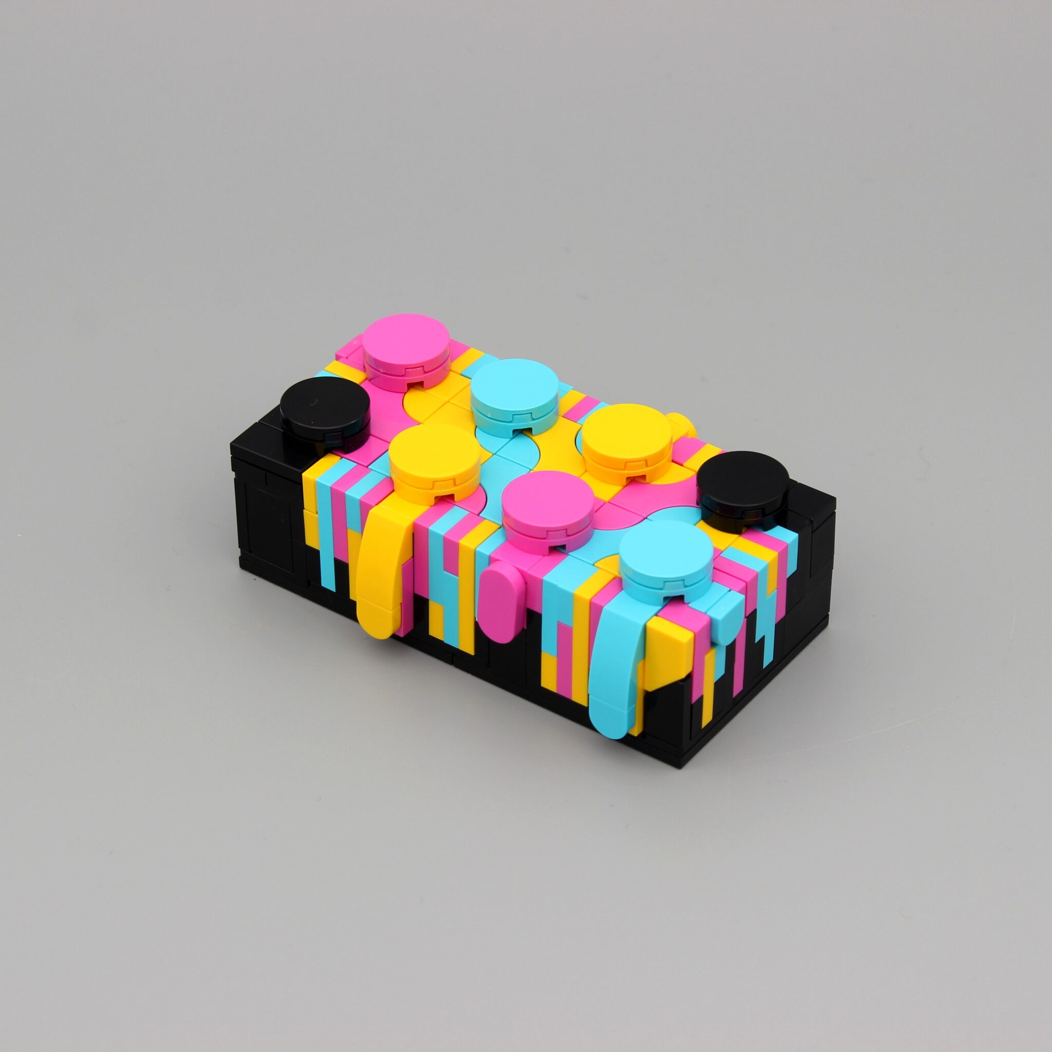 The purist's painted LEGO brick Sparks with color [Instructions] - The ...